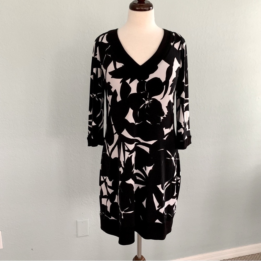 White House Black Market Matte Jersey Knit Dress